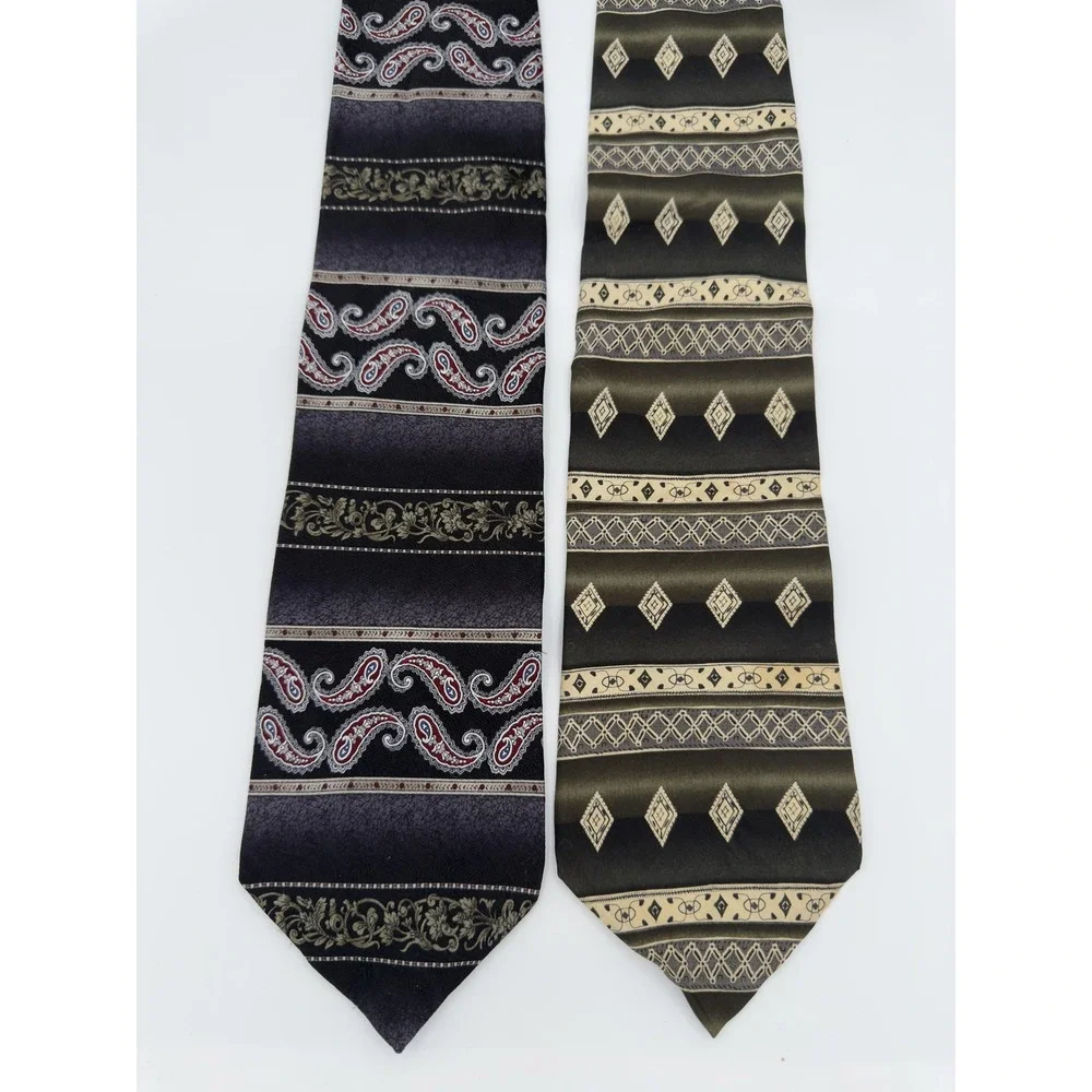 Vintage Van Heusen Silk Tie Lot 2 Paisley Diamond Mens Classic USA Korea 90s Set